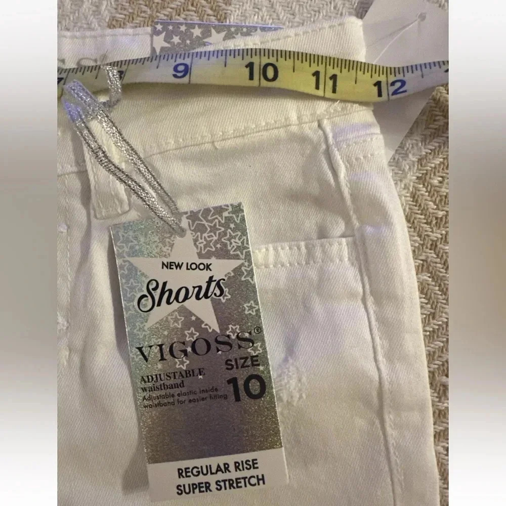 NWT Vigoss Adjustable Waist The Chelsea White Denim Snap Button Fly Shorts Sz 10 - Picture 5 of 7